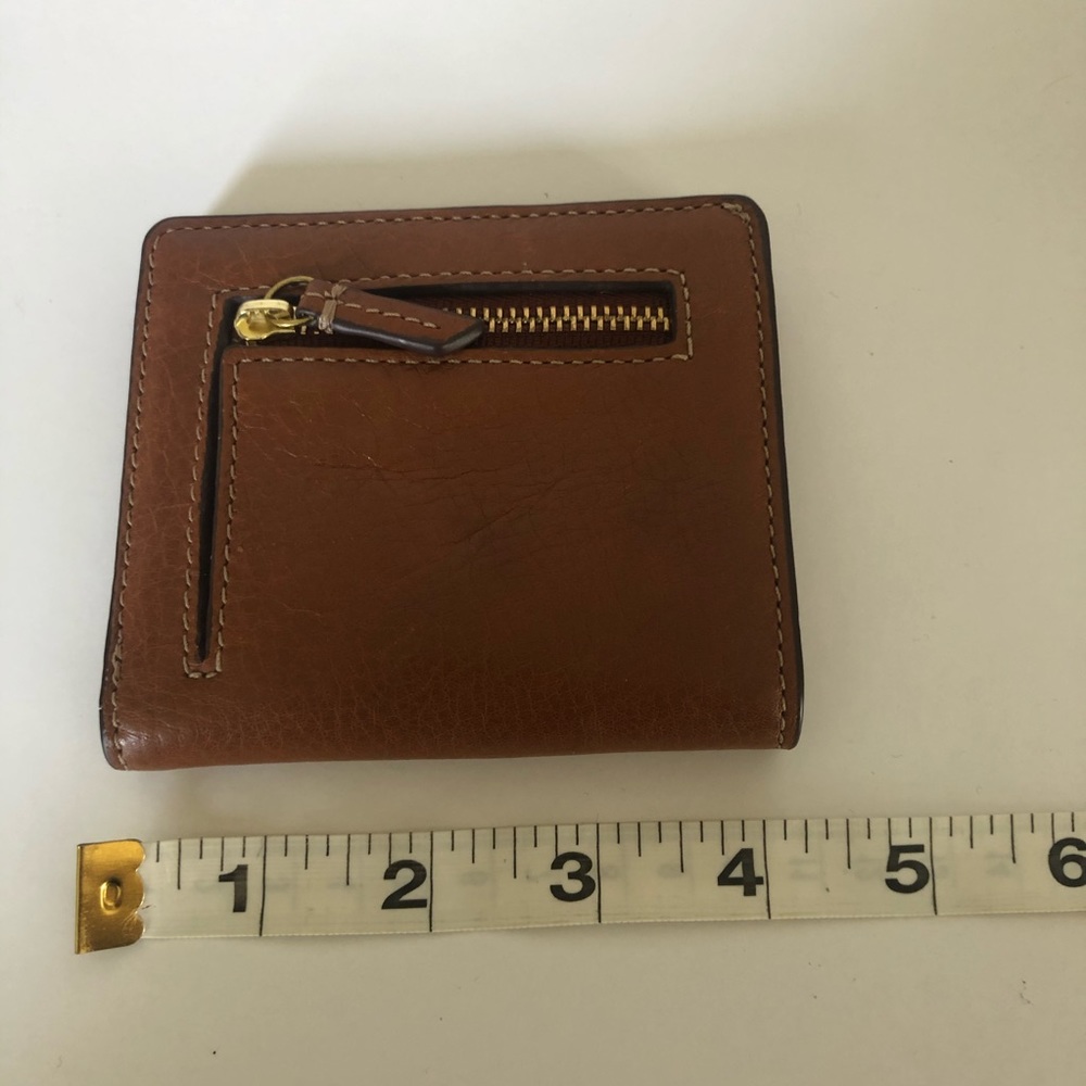 Fossil Wallet - Picture 2 of 5